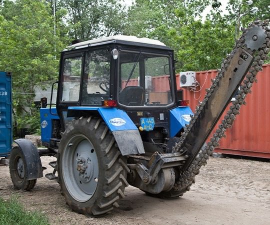 Траншеекопатель в аренду в Тольятти и  Самарской области